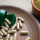Green tea catechin pills